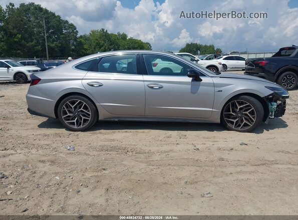KMHL14JC6PA330770 2023 HYUNDAI SONATA Gray Widok wnętrza z tyłu