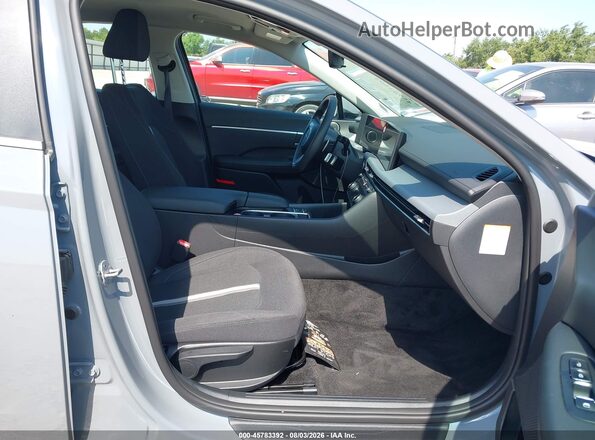 KMHL24JJ2TA167069 2026 HYUNDAI SONATA HYBRID Gray Front interior view