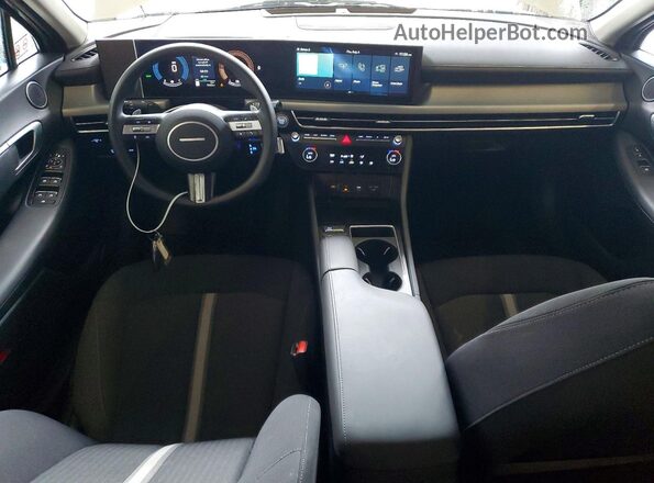 KMHL24JJ5TA141663 2026 HYUNDAI SONATA Silver Vista del salpicadero