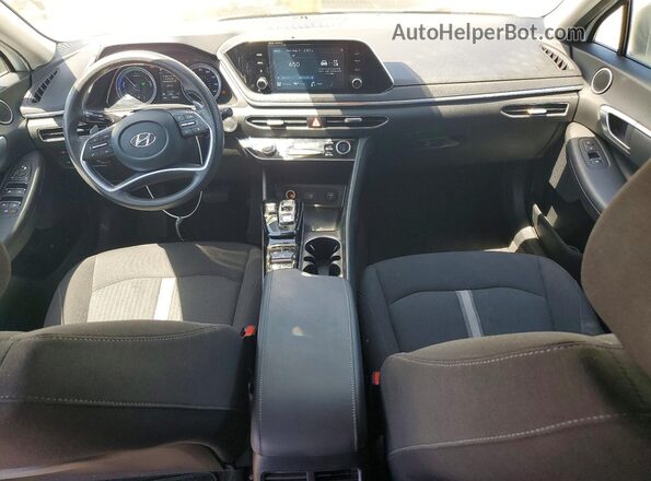 KMHL24JJXMA026798 2021 HYUNDAI SONATA White Widok deski rozdzielczej