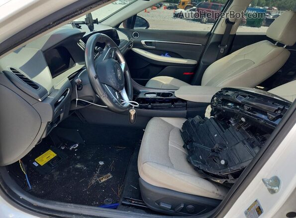 KMHL34J20NA222000 2022 HYUNDAI SONATA White Front interior view