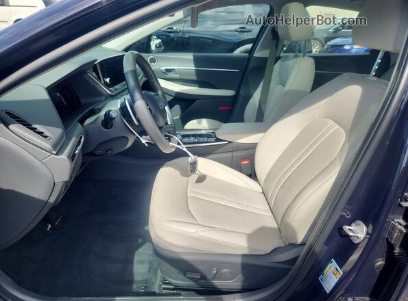 KMHL34J29PA263065 2023 HYUNDAI SONATA Blue Front interior view