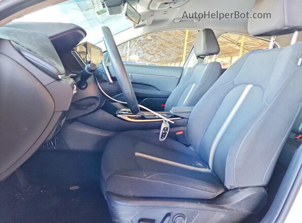 KMHL34JJ2MA034455 2021 HYUNDAI SONATA White Սալոնի դիմացի տեսք