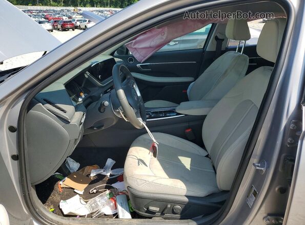 KMHL34JJ4PA055151 2023 HYUNDAI SONATA Серебряный Вид салона спереди