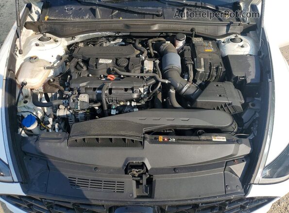 KMHL44J22NA213330 2022 HYUNDAI SONATA Белый Вид задней части салона
