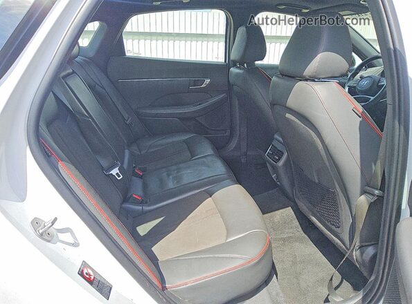 KMHL44J25PA279874 2023 HYUNDAI SONATA White Widok tylnych siedzeń