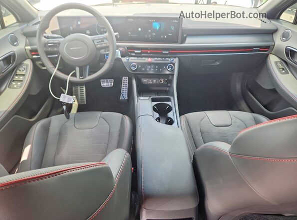 KMHL54JC4TA560757 2026 HYUNDAI SONATA Silver Widok deski rozdzielczej