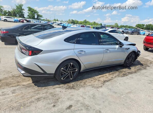 KMHL54JC4TA560757 2026 HYUNDAI SONATA Silver Tył prawy