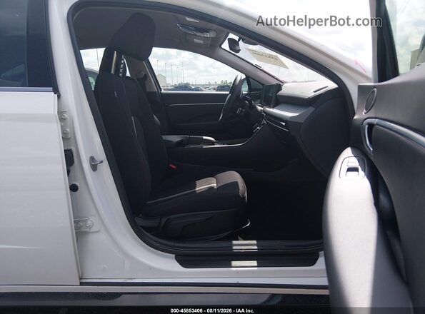 KMHL64JA0SA468071 2025 HYUNDAI SONATA White Вид салону спереду