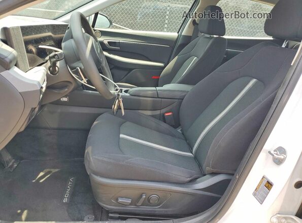 KMHL64JA0SA480382 2025 HYUNDAI SONATA White Вид салону спереду