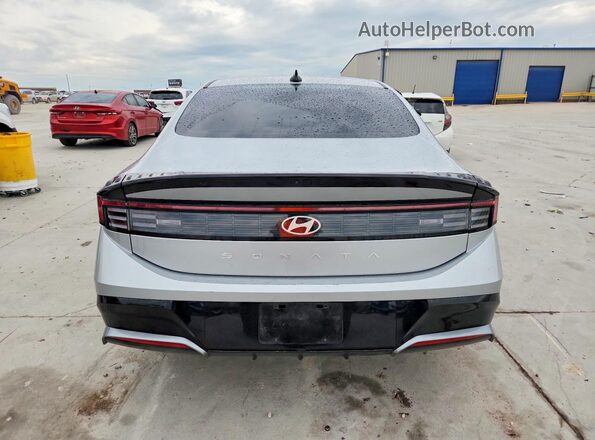 KMHL64JA2SA449117 2025 HYUNDAI SONATA Silver Հետևի տեսք