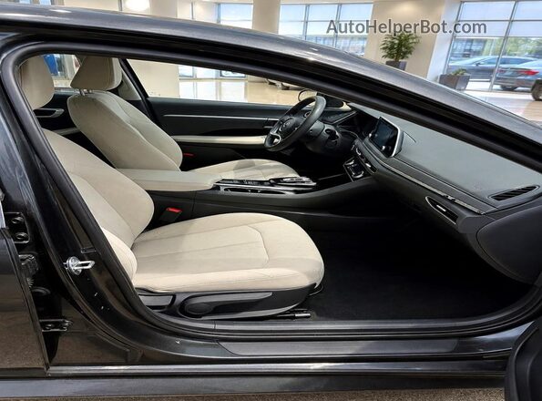 KMHL64JA5MA145945 2021 HYUNDAI SONATA Gray Widok tylnych siedzeń