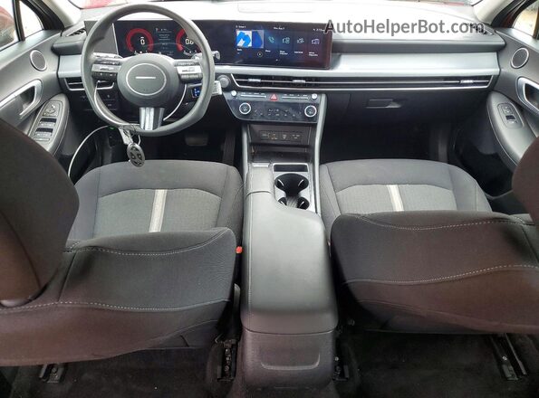 KMHL64JA8RA384994 2024 HYUNDAI SONATA Red Vista del salpicadero