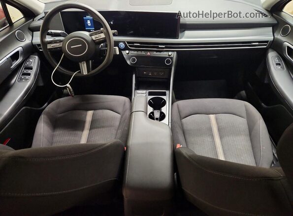 KMHL64JA8SA461854 2025 HYUNDAI SONATA Red Dashboard view
