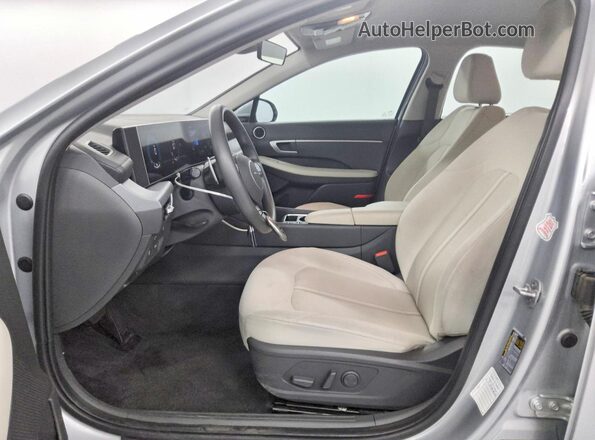 KMHL64JA8SA470599 2025 HYUNDAI SONATA Silver Widok wnętrza z przodu