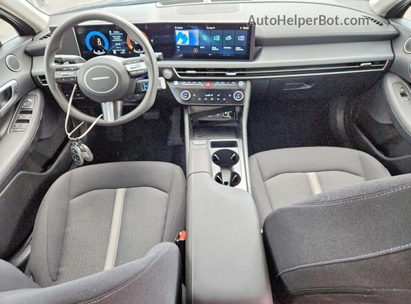KMHL64JA8SA473745 2025 HYUNDAI SONATA Black Vista del salpicadero