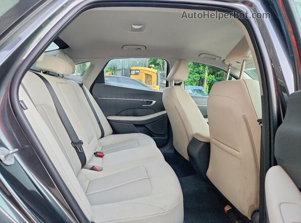 KMHL64JA8SA500748 2025 HYUNDAI SONATA Gray Vista de los asientos traseros