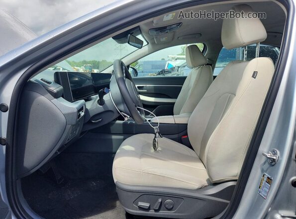 KMHL64JA8SA511488 2025 HYUNDAI SONATA Silver Front interior view