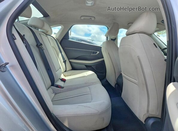 KMHL64JA8SA511488 2025 HYUNDAI SONATA Silver Rear seats view