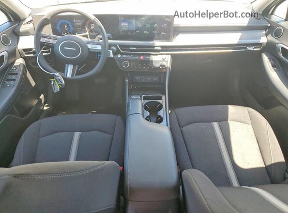 KMHL64JAXSA493995 2025 HYUNDAI SONATA Белый Вид панели приборов