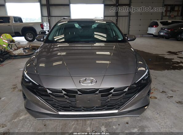 KMHLL4AG1PU550104 2023 HYUNDAI ELANTRA Silver Սարքավորումների վահանակի տեսք