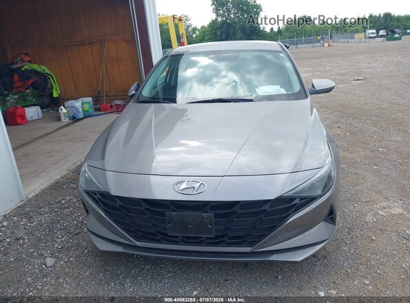KMHLL4AG1PU550913 2023 HYUNDAI ELANTRA Gray ხელსაწყოთა პანელის ხედი