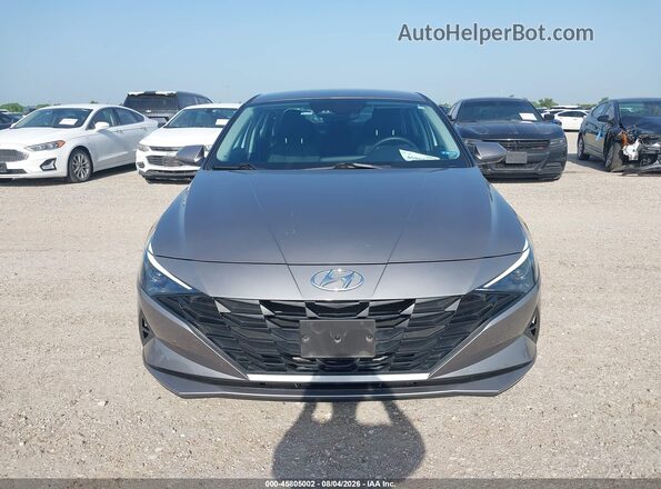 KMHLL4AG1PU555240 2023 HYUNDAI ELANTRA Silver Սարքավորումների վահանակի տեսք