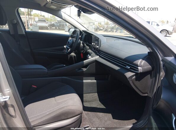 KMHLL4AG1PU575987 2023 HYUNDAI ELANTRA Gray Front interior view