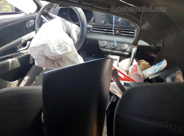 KMHLL4AG2PU557840 2023 HYUNDAI ELANTRA Silver Vista del salpicadero