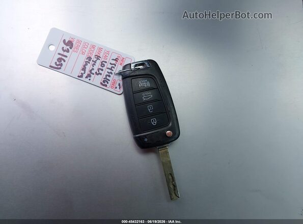 KMHLL4AG6PU531631 2023 HYUNDAI ELANTRA Black Առջևի վահանակի տեսք