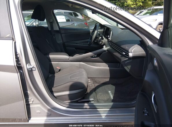 KMHLL4AG7PU534425 2023 HYUNDAI ELANTRA Gray Սալոնի դիմացի տեսք