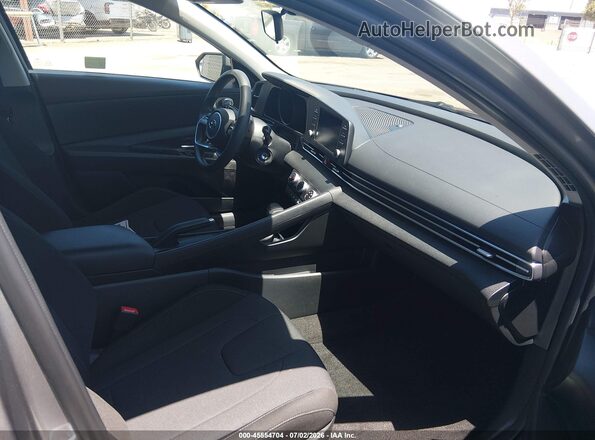 KMHLL4AG7PU557803 2023 HYUNDAI ELANTRA Silver Front interior view