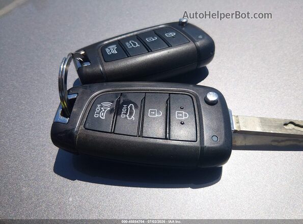 KMHLL4AG7PU557803 2023 HYUNDAI ELANTRA Silver Dashboard view