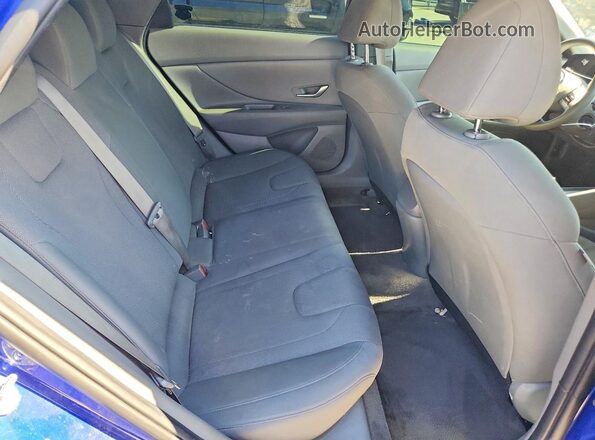 KMHLL4AG9NU263719 2022 HYUNDAI ELANTRA Blue Rear seats view
