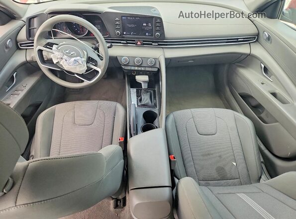 KMHLL4AGXPU596904 2023 HYUNDAI ELANTRA Красный Вид панели приборов