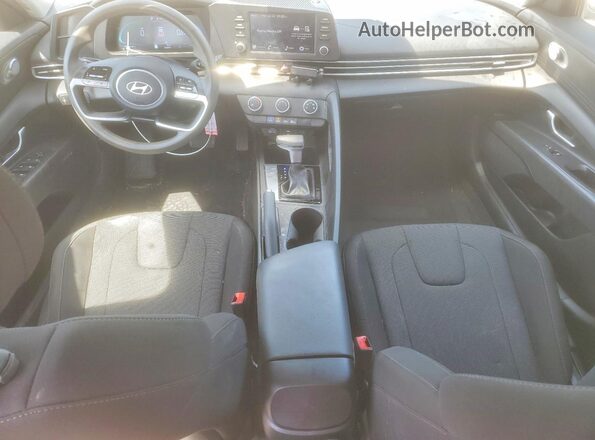 KMHLL4DG0RU851509 2024 HYUNDAI ELANTRA White Vista del salpicadero