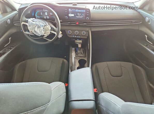 KMHLL4DG0SU008139 2025 HYUNDAI ELANTRA Silver Вид панелі приладів