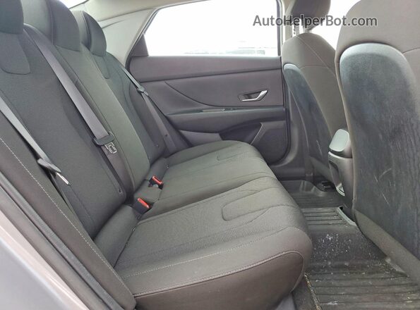 KMHLL4DG0SU015656 2025 HYUNDAI ELANTRA Gray Հետևի նստատեղերի տեսք