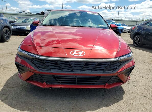 KMHLL4DG1SU990635 2025 HYUNDAI ELANTRA Red Widok z przodu
