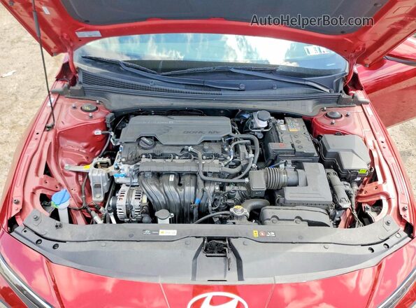 KMHLL4DG1SU990635 2025 HYUNDAI ELANTRA Red Widok wnętrza z tyłu
