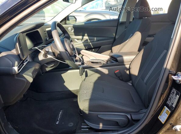 KMHLL4DG1TU198969 2026 HYUNDAI ELANTRA Black Front interior view