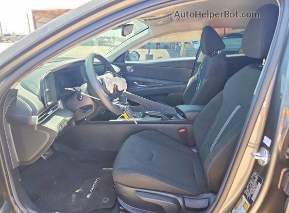 KMHLL4DG1TU201112 2026 HYUNDAI ELANTRA Black Սալոնի դիմացի տեսք
