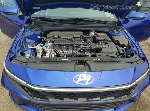 KMHLL4DG2SU061490 2025 HYUNDAI ELANTRA Blue Սալոնի հետևի տեսք