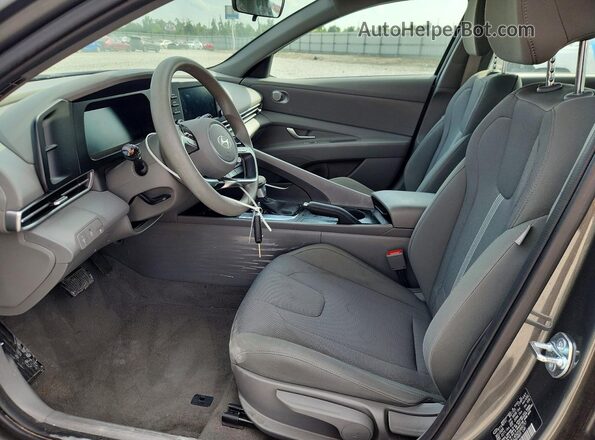 KMHLL4DG2SU950757 2025 HYUNDAI ELANTRA Gray Vista interior delantera