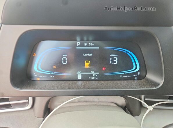 KMHLL4DG2TU165222 2026 HYUNDAI ELANTRA Black Սարքավորումների վահանակի տեսք