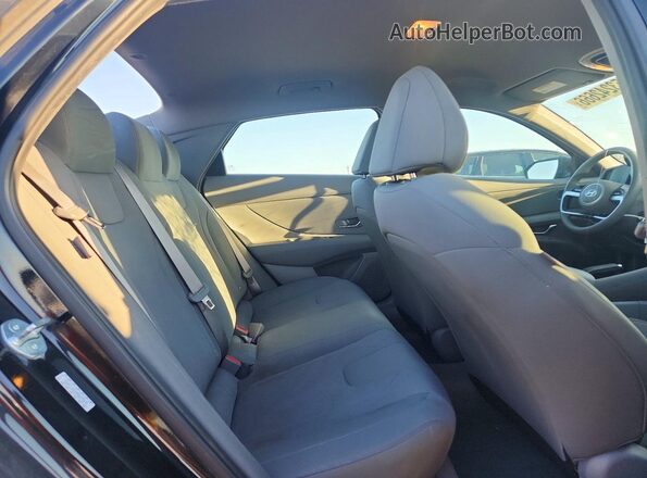 KMHLL4DG3RU637579 2024 HYUNDAI ELANTRA Black Rear seats view