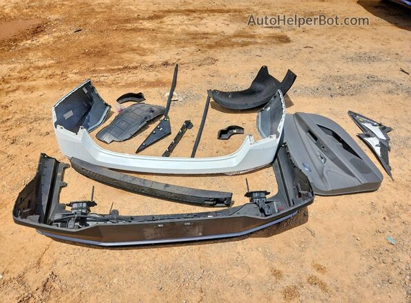 KMHLL4DG3RU741733 2024 HYUNDAI ELANTRA White Շարժիչի բաժամունքի տեսք
