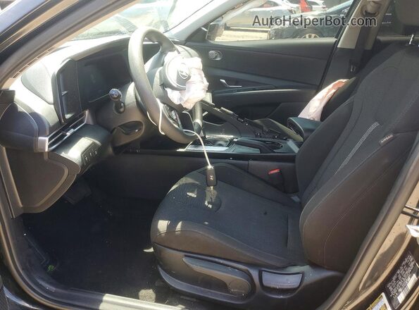 KMHLL4DG3RU812607 2024 HYUNDAI ELANTRA Черный Вид салона спереди