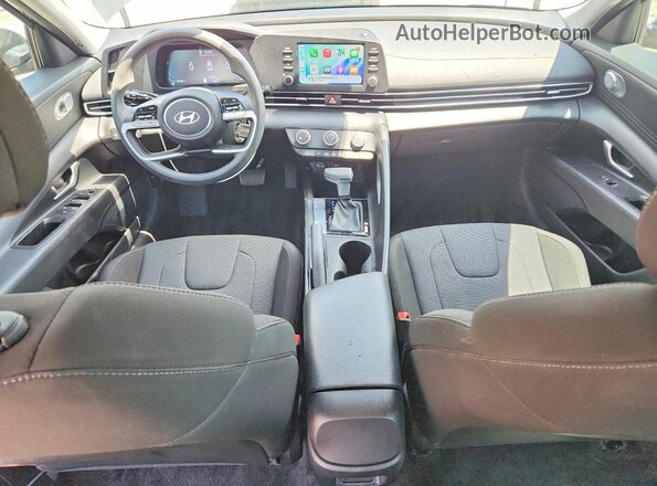 KMHLL4DG3SU015568 2025 HYUNDAI ELANTRA Green წინა პანელის ხედი