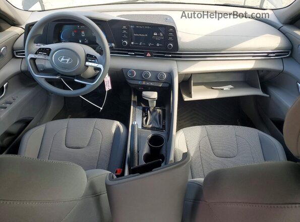 KMHLL4DG3SU898507 2025 HYUNDAI ELANTRA Black Dashboard view